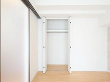 【東京都/多摩市豊ヶ丘】ジョイフル多摩センター第2 洋室：約5.3帖