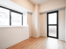 【神奈川県/川崎市多摩区登戸】ダイアパレスタピオ向ケ丘遊園 洋室：約4.2帖