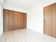 【神奈川県/川崎市多摩区登戸】ダイアパレスタピオ向ケ丘遊園 洋室：約6.2帖