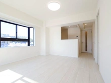 【東京都/多摩市落合】カインドステージ京王多摩センター LDK：約14.2帖