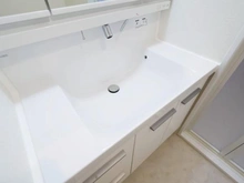 【東京都/多摩市落合】カインドステージ京王多摩センター 洗面室：洗面ボール