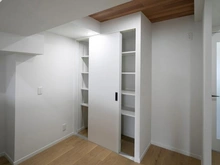 【神奈川県/川崎市多摩区登戸】登戸ハイデンス キッチン：パントリー付き