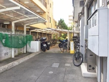 【東京都/町田市森野】東海町田マンション バイク置場・駐輪場