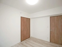 【神奈川県/川崎市高津区久末】久末アーバンコンフォート 洋室：約6.1帖