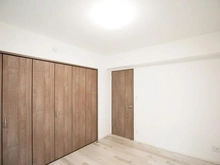 【神奈川県/川崎市高津区久末】久末アーバンコンフォート 洋室：約6.5帖