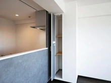 【東京都/稲城市東長沼】シーアイマンション京王稲城 LDK：収納