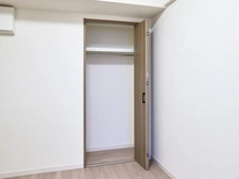 【神奈川県/川崎市多摩区宿河原】コスモステージ宿河原 洋室：約5.7帖