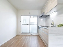 【神奈川県/川崎市多摩区枡形】生田明王台ハイツ B棟 ダイニングキッチン：約6.0帖