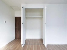 【神奈川県/川崎市多摩区枡形】生田明王台ハイツ B棟 洋室：約8.8帖