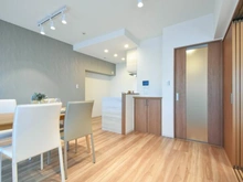 【神奈川県/川崎市多摩区登戸新町】ドメス登戸弐番館 LDK：約12.6帖