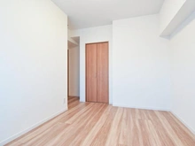 【神奈川県/川崎市多摩区登戸新町】ドメス登戸弐番館 洋室：約7.0帖