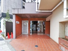 【東京都/多摩市関戸】ハイマート第2聖蹟桜ヶ丘 エントランス