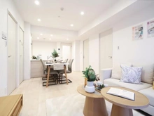 【神奈川県/川崎市多摩区中野島】多摩川テラス LDK：約14.0帖
床暖房付き