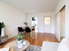 【東京都/多摩市鶴牧】エステート鶴牧5-37 リビング・ダイニング