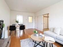 【東京都/多摩市鶴牧】エステート鶴牧5-37 リビング・ダイニング