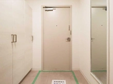 【東京都/多摩市鶴牧】エステート鶴牧5-37 玄関