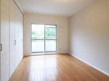 【東京都/多摩市鶴牧】エステート鶴牧5-37 洋室