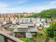 【神奈川県/川崎市宮前区西野川】ライオンズヒルズ梶が谷  眺望：LDK側バルコニーから