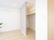 【神奈川県/川崎市幸区塚越】川崎セントラルコーポ 洋室：約6.0帖