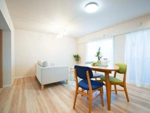 【東京都/八王子市散田町】西八王子パークハイツ 2号棟 リビング・ダイニング