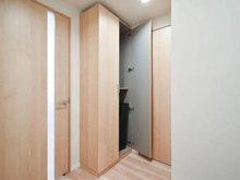 【東京都/八王子市散田町】西八王子パークハイツ 2号棟 廊下：収納