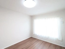 【神奈川県/横浜市旭区白根町】ガーデンテラス白根台 9号棟 洋室：約6.0帖
ウォークインクローゼット付き