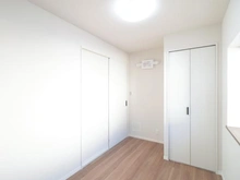 【神奈川県/横浜市旭区白根町】ガーデンテラス白根台 9号棟 洋室：約3.8帖