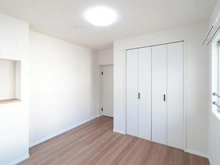 【神奈川県/横浜市旭区白根町】ガーデンテラス白根台 9号棟 洋室：約5.5帖