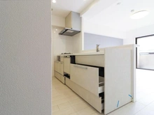 【東京都/八王子市追分町】朝日八王子マンション キッチン：収納