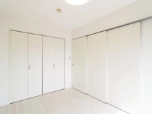 【東京都/八王子市追分町】朝日八王子マンション 洋室：約5.9帖