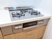 【東京都/町田市小山町】ザ・ヴィスタ町田の杜 キッチン：三口コンロ