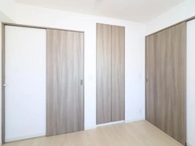 【東京都/江戸川区篠崎町】アデニウム篠崎 洋室：約6.0帖
ウォークインクローゼット付き