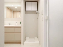 【東京都/世田谷区北烏山】パークアベニュー芦花公園 壱番館 洗面室：洗濯機置き場