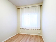 【東京都/世田谷区北烏山】パークアベニュー芦花公園 壱番館 サービスルーム（納戸）：約4.4帖