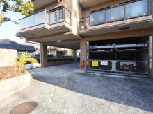 【東京都/八王子市絹ケ丘】ダイアパレス八王子北野 駐車場