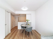 【東京都/多摩市乞田】ライオンズヴィアーレ多摩永山 LDK：約13.0帖　床暖房付き
※家具調度品等は販売価格に含まれておりません