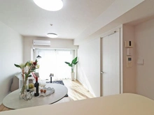 【東京都/多摩市乞田】ライオンズヴィアーレ多摩永山 リビング・ダイニング