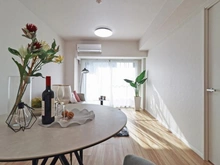 【東京都/多摩市乞田】ライオンズヴィアーレ多摩永山 リビング・ダイニング