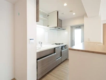 【神奈川県/横浜市港南区野庭町】コスモ上永谷 キッチン