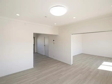 【東京都/多摩市貝取】貝取団地4-4-7 LDK：約14.0帖