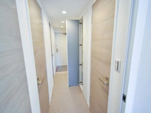 【神奈川県/横浜市港北区小机町】横浜小机西パーク・ホームズ壱番館 廊下：収納