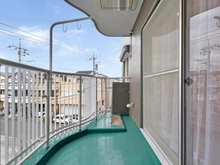 【神奈川県/横浜市都筑区大熊町】大倉山キャッスル バルコニー：ＬＤＫ側