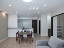 【東京都/府中市四谷】ルイシャトレ府中フェアリーコート LDK：約17.1帖　※家具調度品等は販売価格に含まれません。