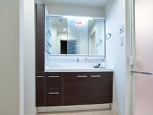 【東京都/府中市四谷】ルイシャトレ府中フェアリーコート 洗面室