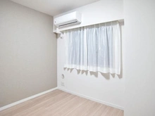 【東京都/府中市四谷】ルイシャトレ府中フェアリーコート 洋室：約5.0帖