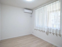 【東京都/府中市四谷】ルイシャトレ府中フェアリーコート 洋室：約6.0帖