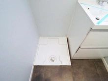 【神奈川県/川崎市宮前区南平台】平住宅 2号棟 洗面室：洗濯機置き場