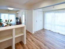 【神奈川県/横浜市港南区下永谷】藤和上永谷ハイタウン LDK：約14.5帖