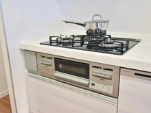 【神奈川県/横浜市港南区下永谷】藤和上永谷ハイタウン キッチン：三口コンロ