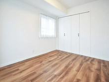 【神奈川県/横浜市港南区下永谷】藤和上永谷ハイタウン 洋室：約6.0帖